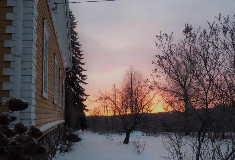 Hotelli Tiittalan Kartano