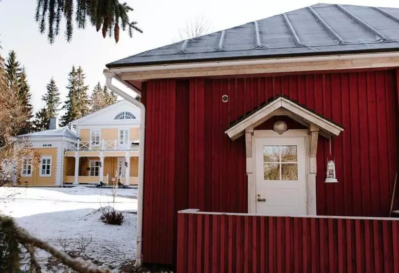 Hotelli Tiittalan Kartano