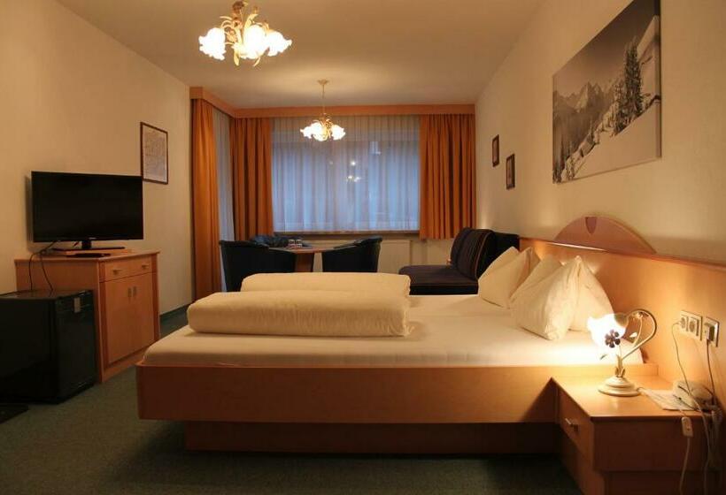 ペンション Haus Roman Falch