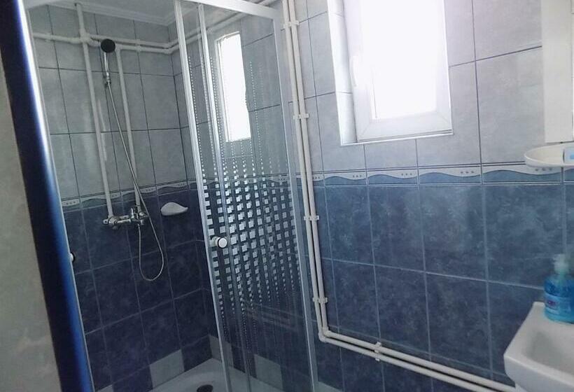 بنسيون Maksai Vendégház