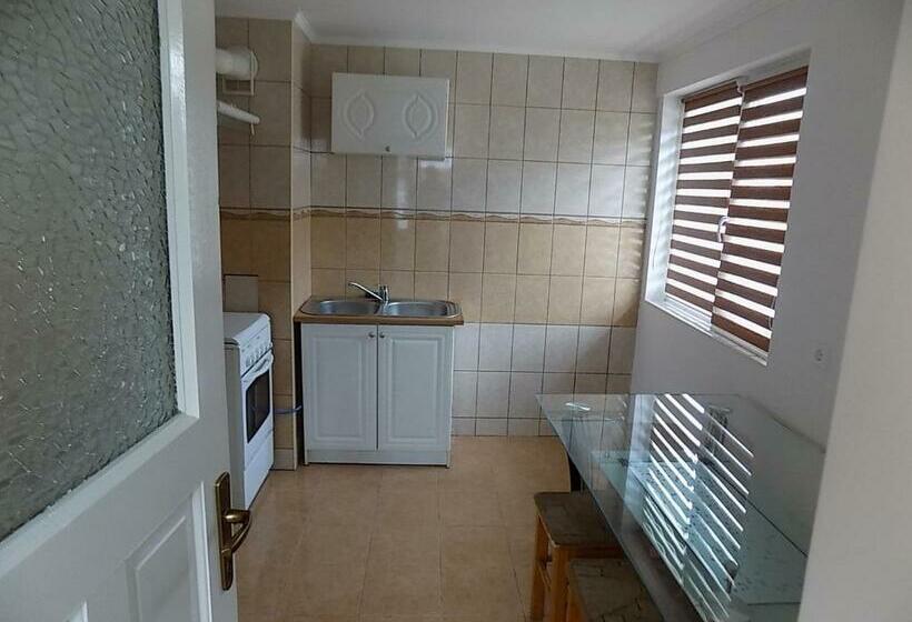 بنسيون Maksai Vendégház