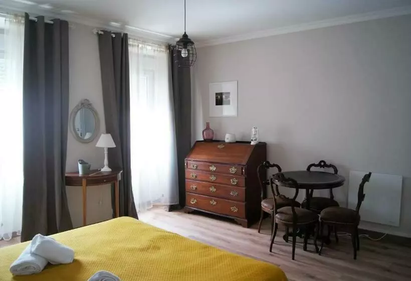 Majatalo O Forte Guest House