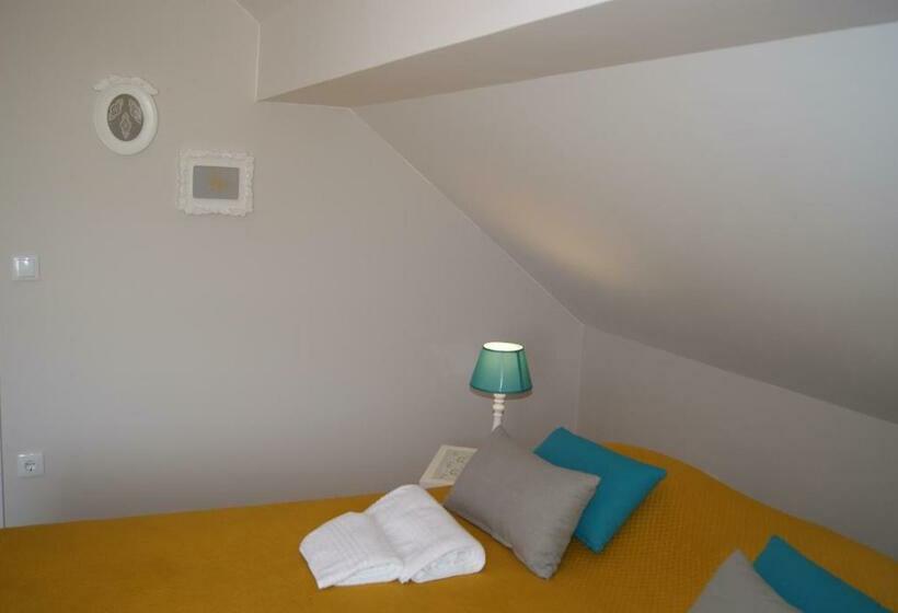 بنسيون O Forte Guest House