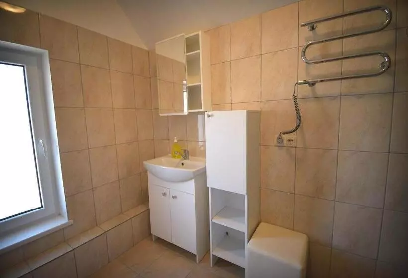 پانسیون Ramybes Sala
