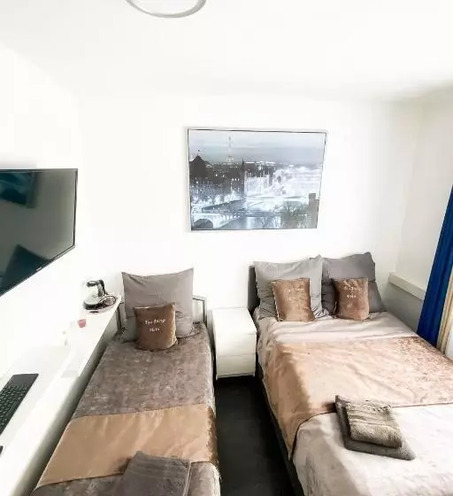 ペンション Tau Design