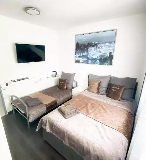 ペンション Tau Design