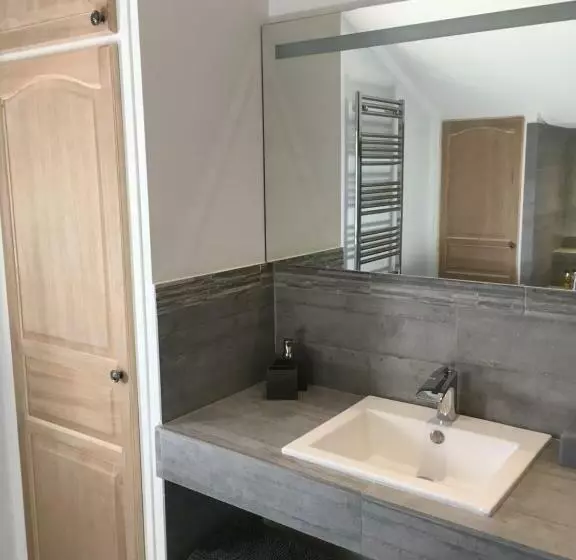 Aamiaismajoitus (B&B) Chateau Saint Vincent