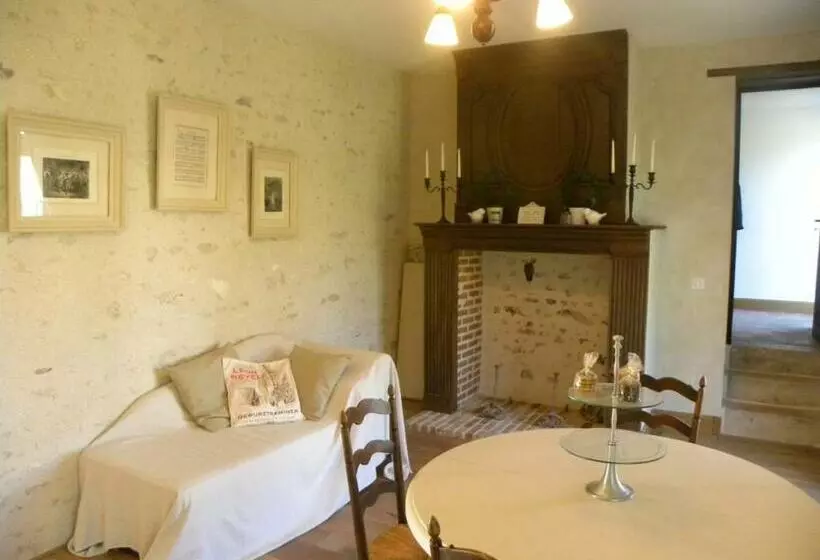 ベッドアンドブレックファースト Domaine Du Gué Du Roi