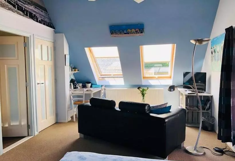 Aamiaismajoitus (B&B) Gastenverblijf Neeltje