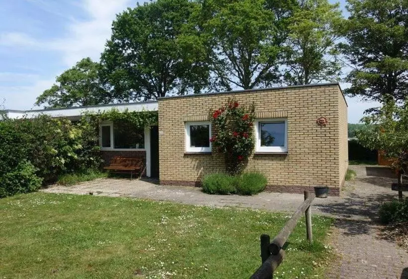 Aamiaismajoitus (B&B) Gastenverblijf Neeltje