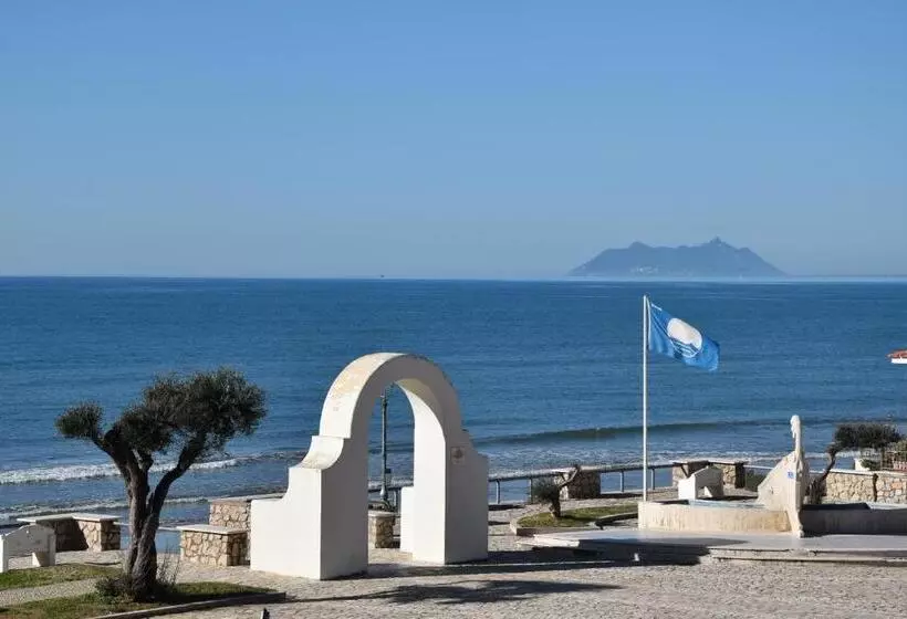 Aamiaismajoitus (B&B) Malakiri