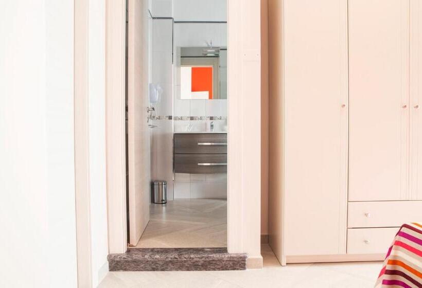 住宿加早餐  Malakiri