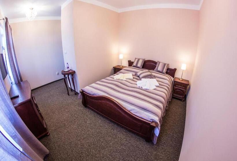 مبيت وإفطار Penzión Altmayer