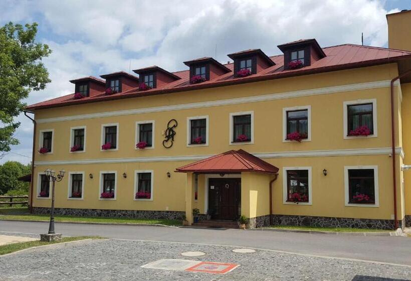 مبيت وإفطار Penzión Altmayer