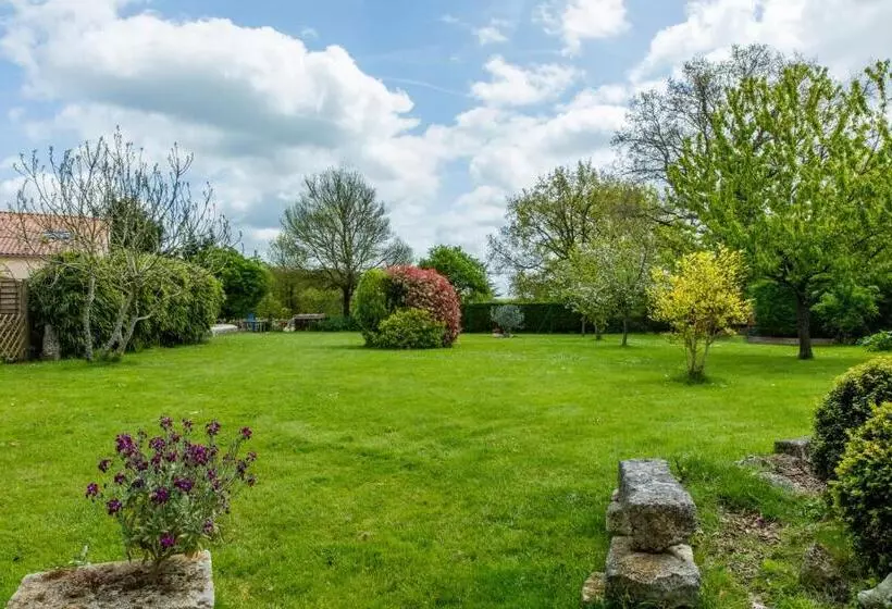 Aamiaismajoitus (B&B) The Wild Seeds