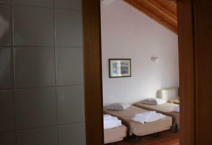 پانسیون Casa Da Osga