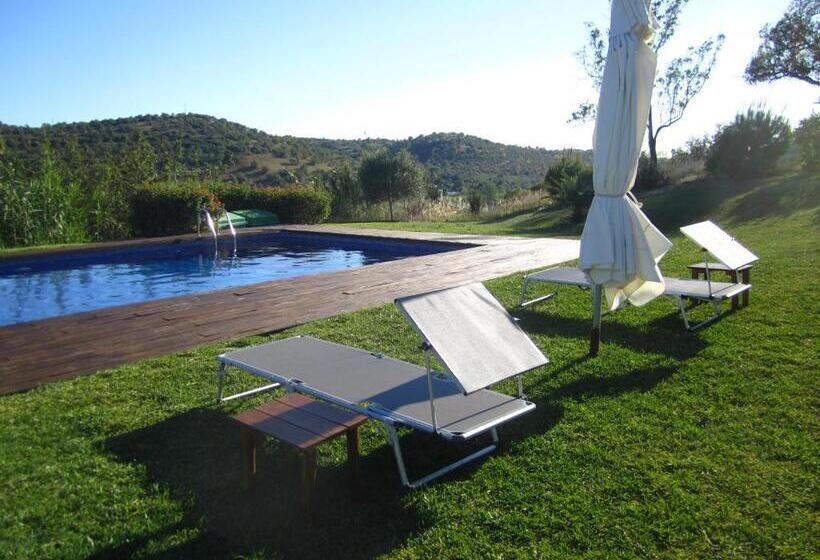 پانسیون Casa Da Osga