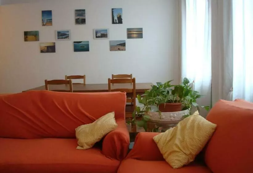 Majatalo Cristina House