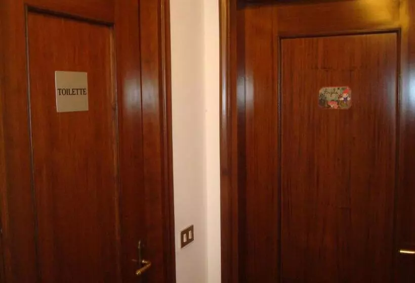 Majatalo Cristina House