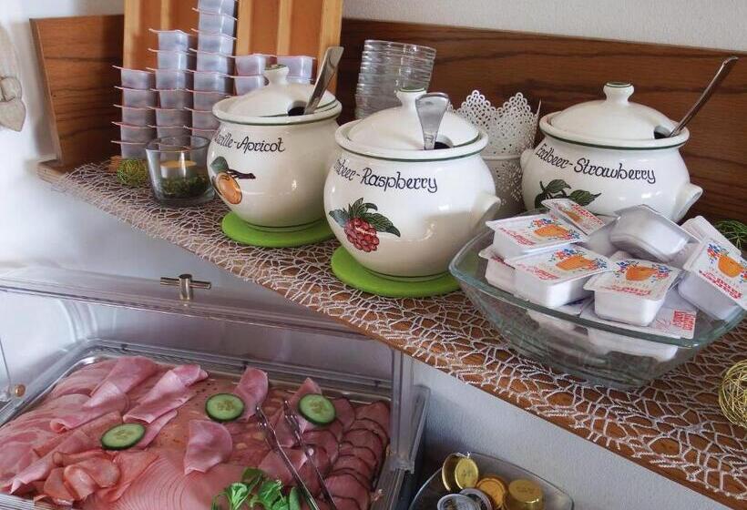 بنسيون Haus Margarethe