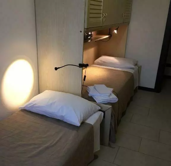 ペンション Suite Carpiano