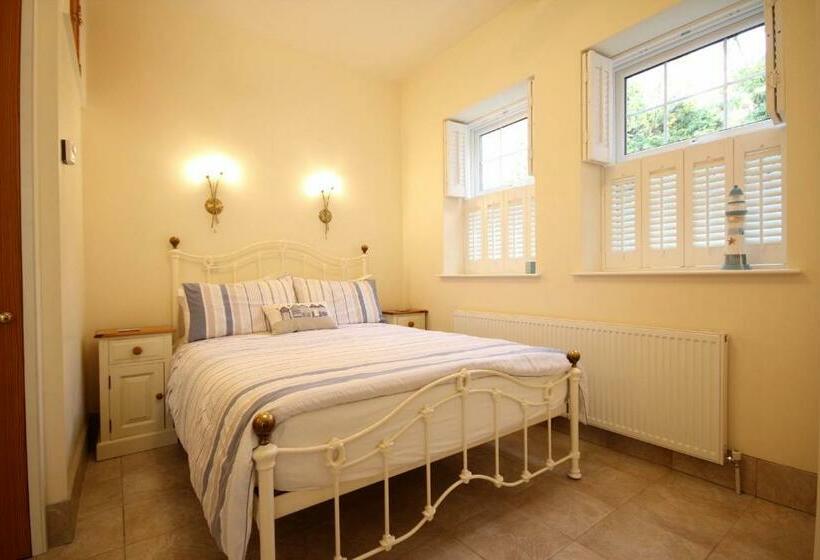 Strathmore Bed & Breakfast