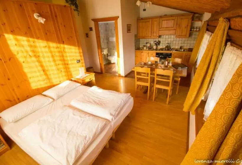 Aamiaismajoitus (B&B) Ca  Dei Fazzilisti