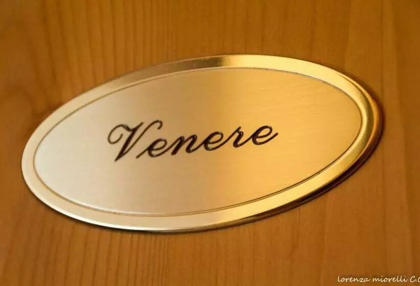 Aamiaismajoitus (B&B) Ca  Dei Fazzilisti