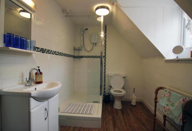 צימר Inglewood House