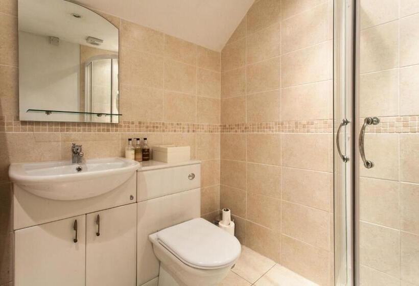 مبيت وإفطار Inglewood House