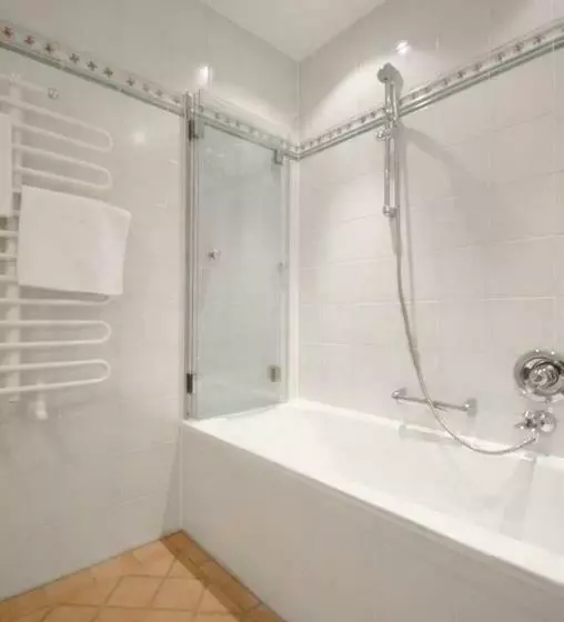 ホテル Pension Alpenrose