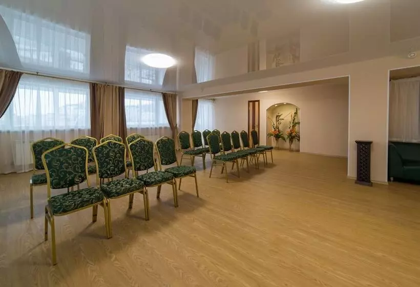 호텔 Amaks Congress Belgorod