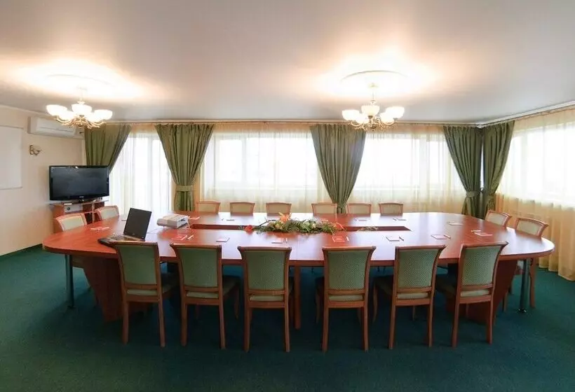 호텔 Amaks Congress Belgorod