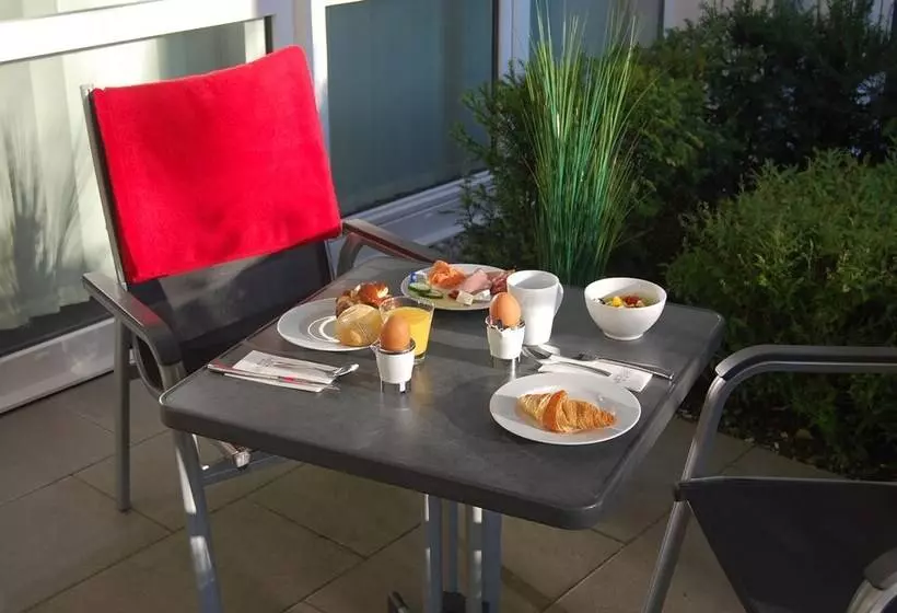 Отель Boardinghouse Home   Adults Only