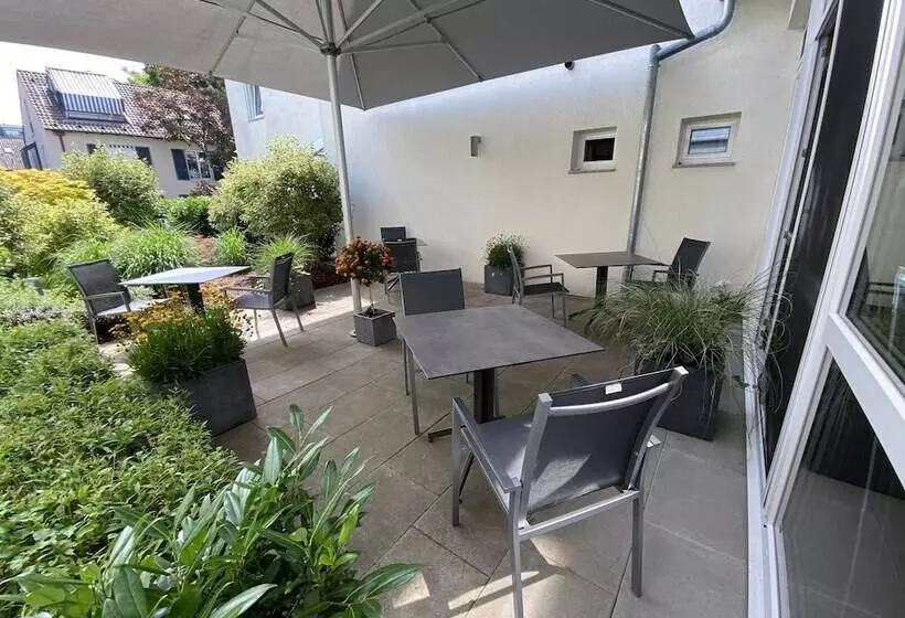 Отель Boardinghouse Home   Adults Only