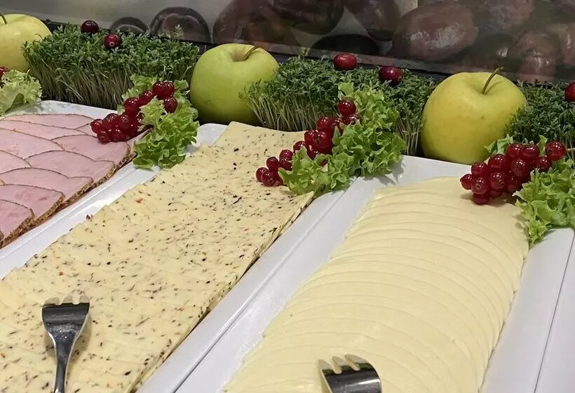 Отель Boardinghouse Home   Adults Only