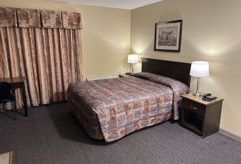 فندق Canadian Inn
