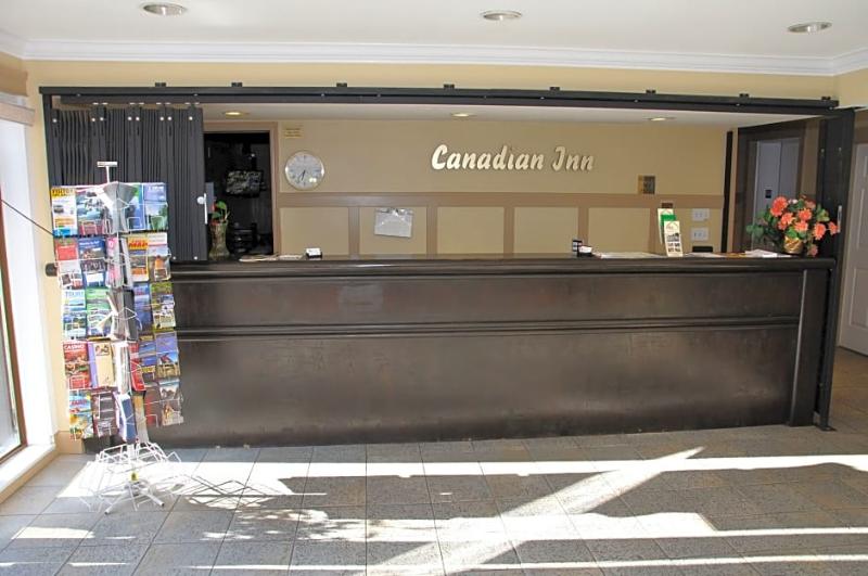 فندق Canadian Inn