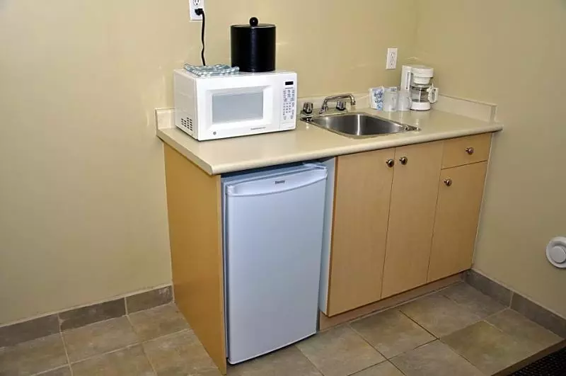 בית מלון כפרי Canadian Inn