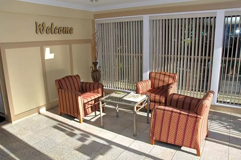 בית מלון כפרי Canadian Inn