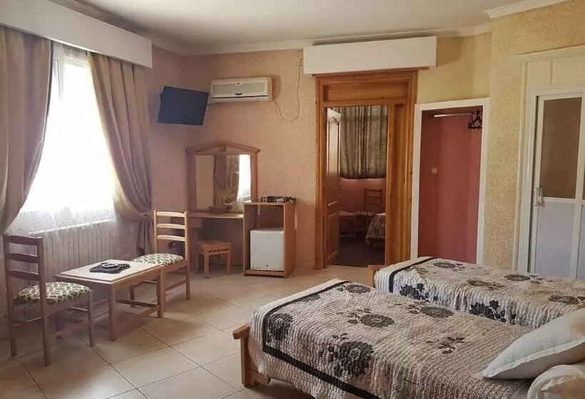 هتل Charm El Cheikh