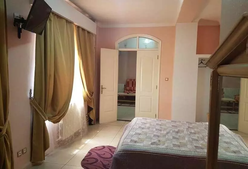 هتل Charm El Cheikh