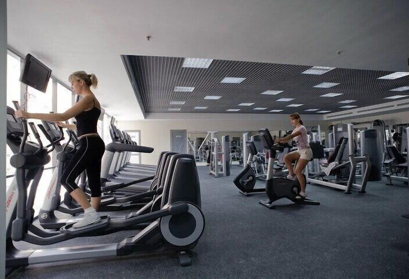 فندق Complex Grinn