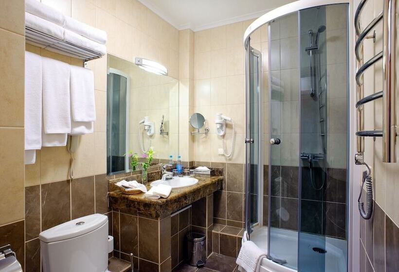 فندق Complex Grinn