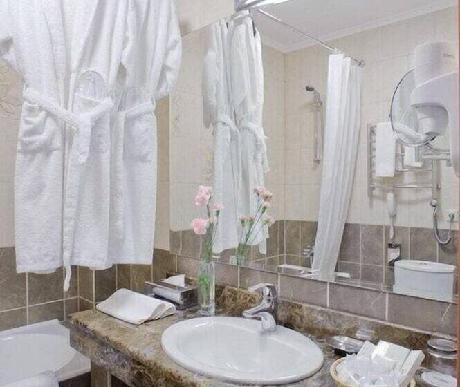 فندق Complex Grinn