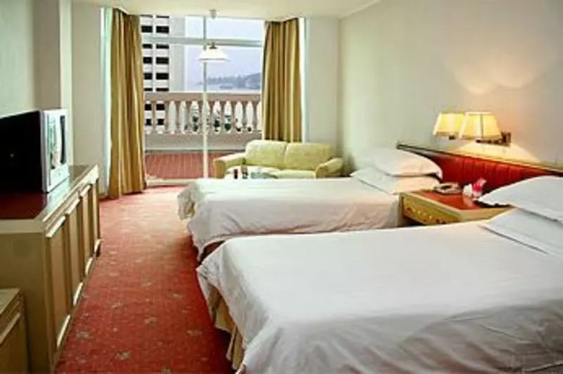 Отель East Ocean