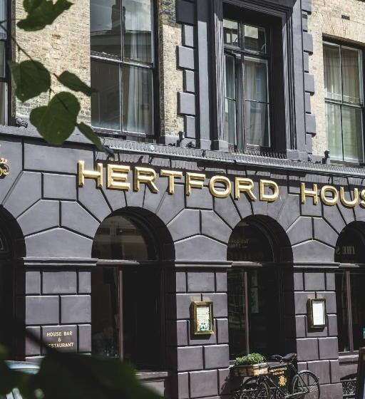 فندق Hertford House