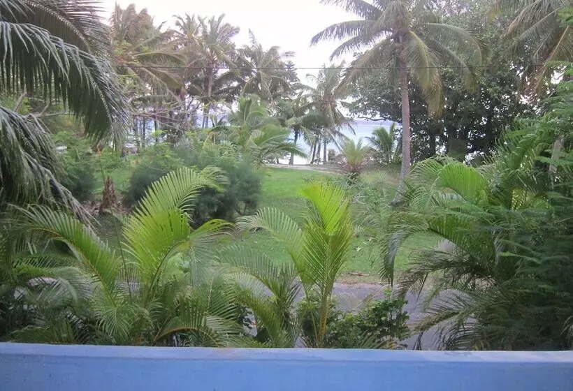 هتل Raina Holiday Accommodation