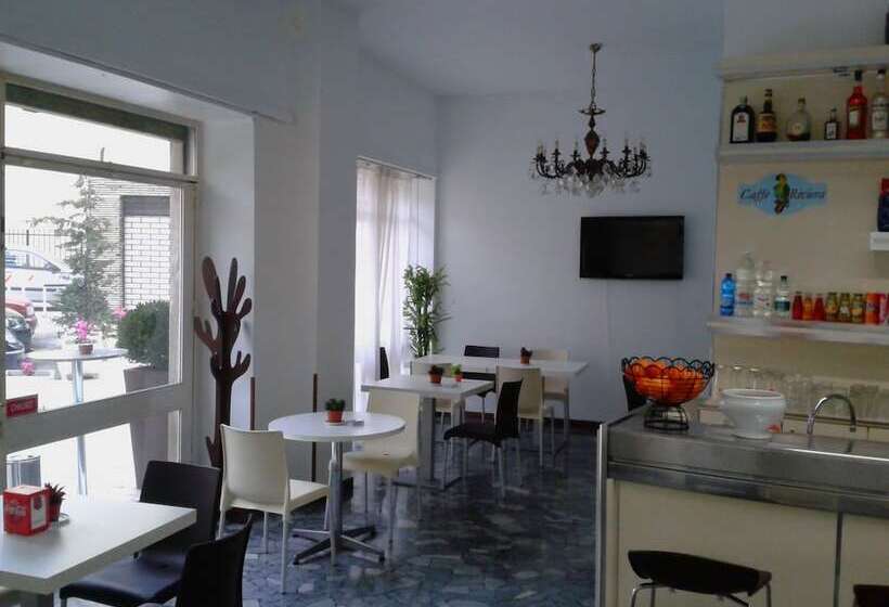 בית מלון כפרי Riviera Sanremo