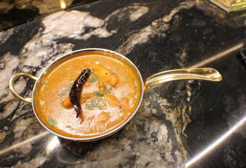 Отель The Fusilier Inn